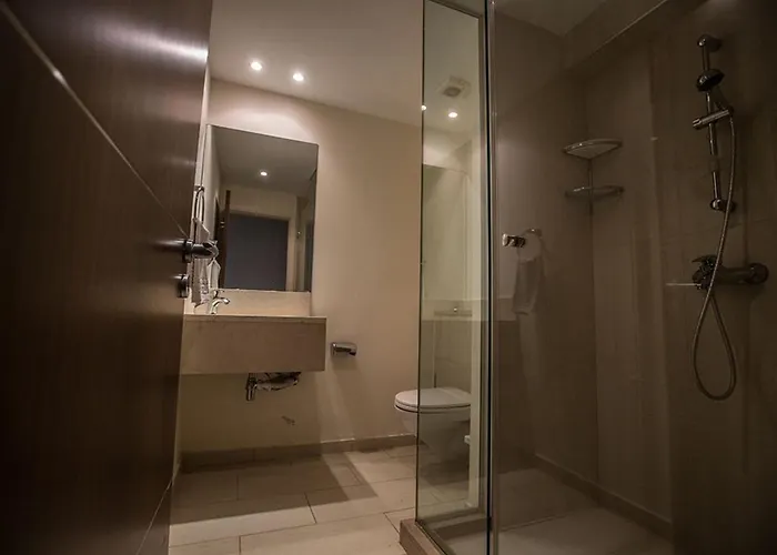 빌라 Fig Tree Bay Frontline,luxury 4bdr Sea-front With Pool *